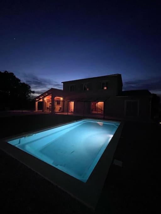 Superbe Villa Neuve A 5 Mn Du Centre Saint-Rémy-de-Provence Exterior foto
